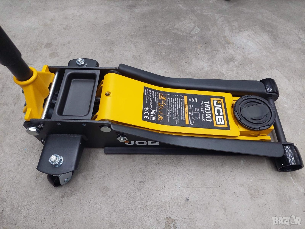 Хидравличен крик нископрофилен - 2.5 и 3 тона JCB, снимка 1