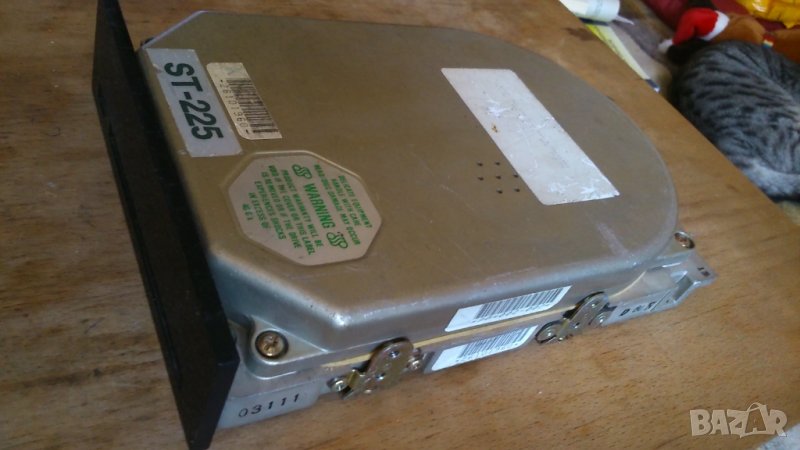 Ретро Хард Диск MFM Seagate ST225 и контролер, снимка 1