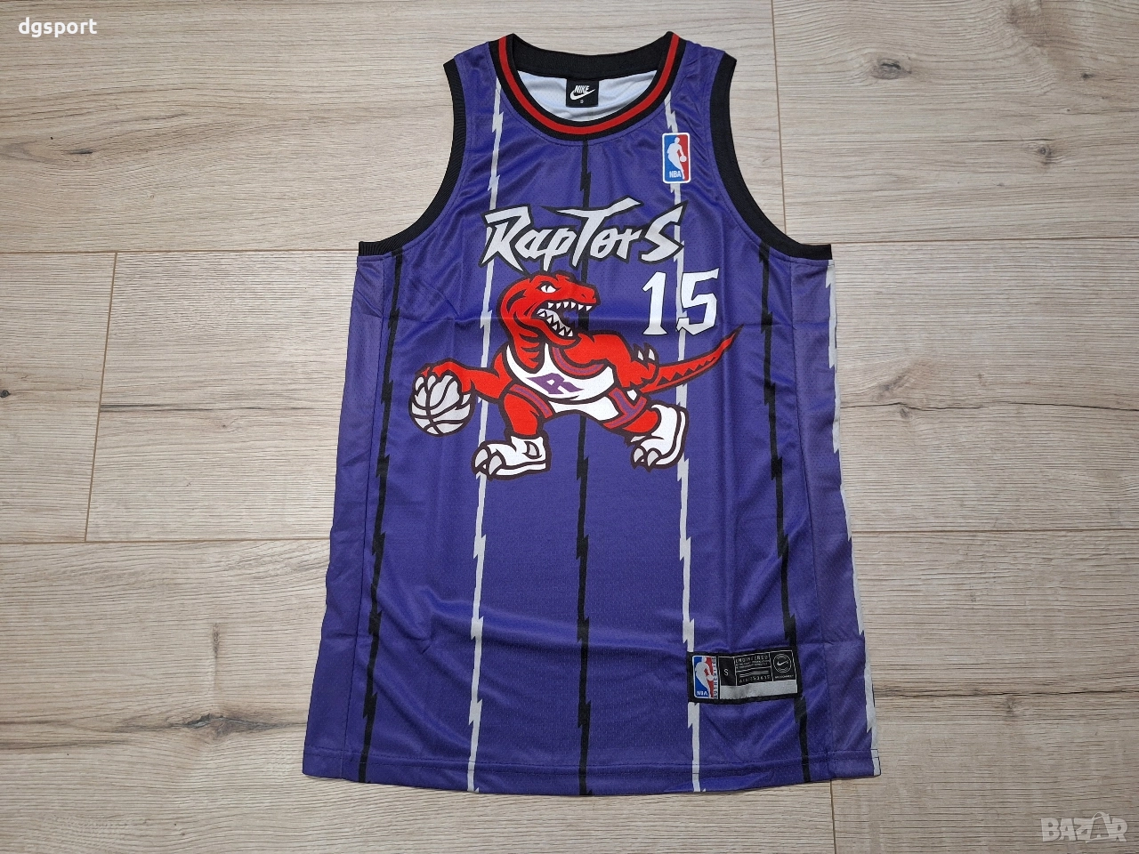 Баскетболен потник на Винс Картър Торонто Раптърс ретро модел!!!, снимка 1