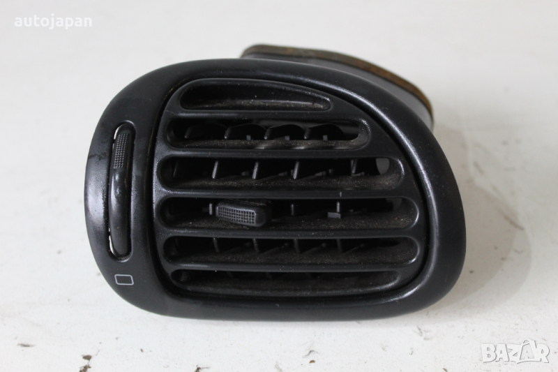Решетка въздуховод парно Пежо 206 1.4 75кс 2врати 02г Peugeot 206 1.4 75hp 2002, снимка 1