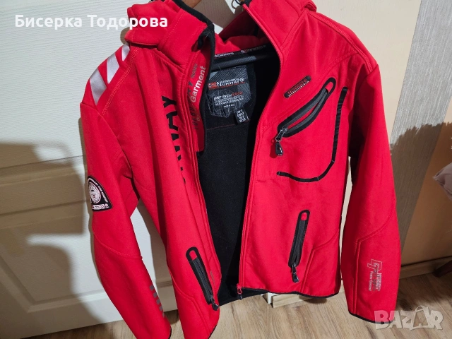 Софтшел яке Geographycal norway, снимка 2 - Якета - 53051993