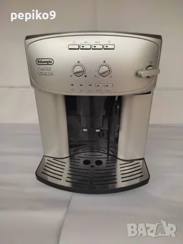 Продавам кафемашини внос от Германия  кафе машина робот пълен автомат Delonghi CAFFE VENEZIA