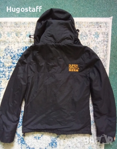 Оригинално Зимно яке ветровка качулка SUPERDRY М, снимка 4 - Якета - 52078570