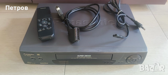 Видео Panasonic VHS , снимка 2 - Плейъри, домашно кино, прожектори - 52776442