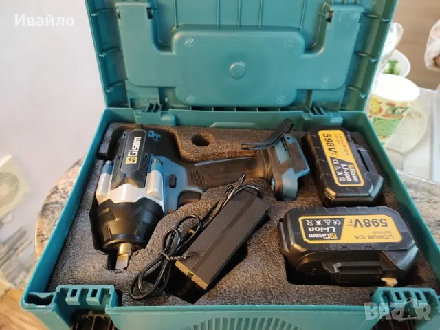Акумулаторен безчетков ударен гайковерт 1/2 1800 Nm, снимка 2 - Винтоверти - 46190492