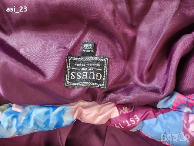 оригинално яке Guess , снимка 5 - Бебешки якета и елеци - 52020229