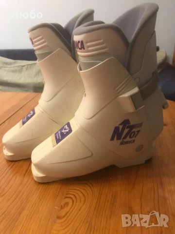 Дамски ски обувки Nordica