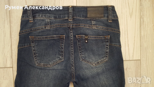Тъмно сини дънки LIU-JO за момиче с р-р W25 = XS, снимка 15 - Дънки - 52110156