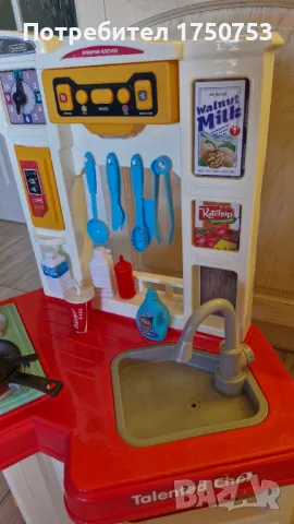 Детска кухня с аксесоари и звуци, снимка 3 - Играчки за стая - 47640023