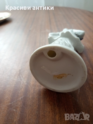 Фигура от порцелан колекционерска , снимка 6 - Други ценни предмети - 52320392