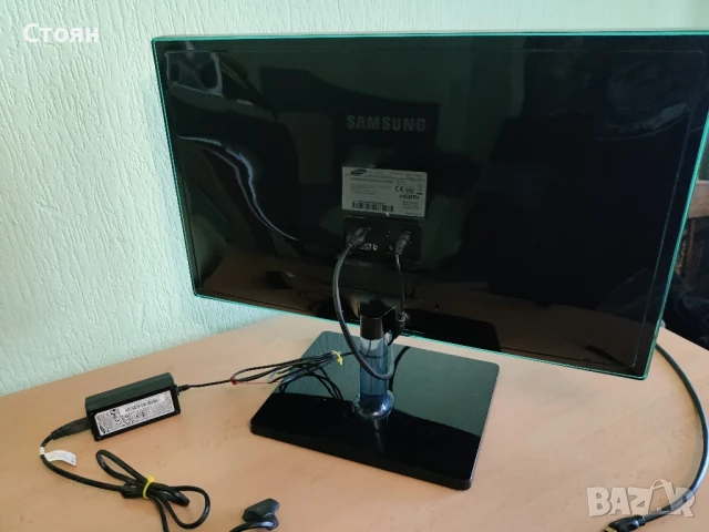 Компютър Lenovo + монитор Samsung, снимка 8 - Работни компютри - 50569442