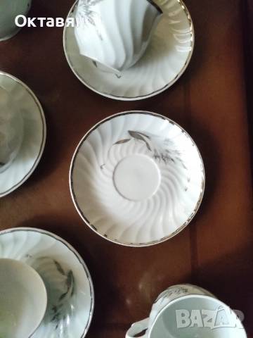 Порцеланов сервиз за чай, снимка 7 - Сервизи - 52970360