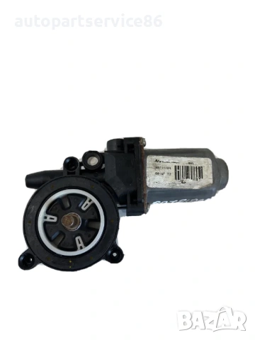 Мотор за стъклоповдигач на задна лява врата за Nissan Pathfinder 2.5 dCi (2009)