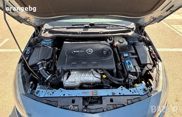 Opel Astra 2.0 CDTI, снимка 17 - Автомобили и джипове - 54218212