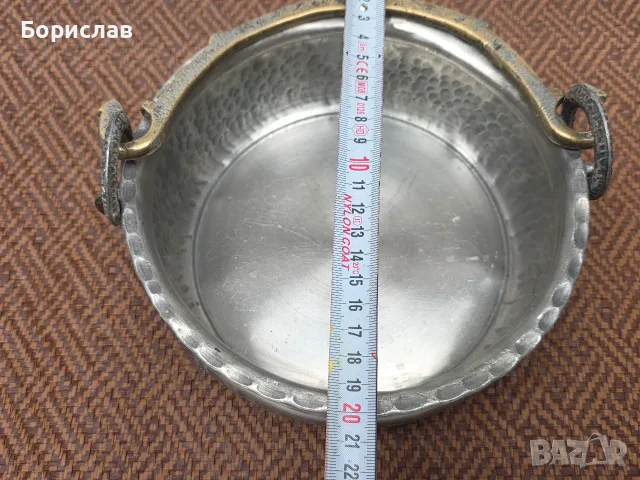 Малко менче - 2 л., снимка 3 - Антикварни и старинни предмети - 56451557