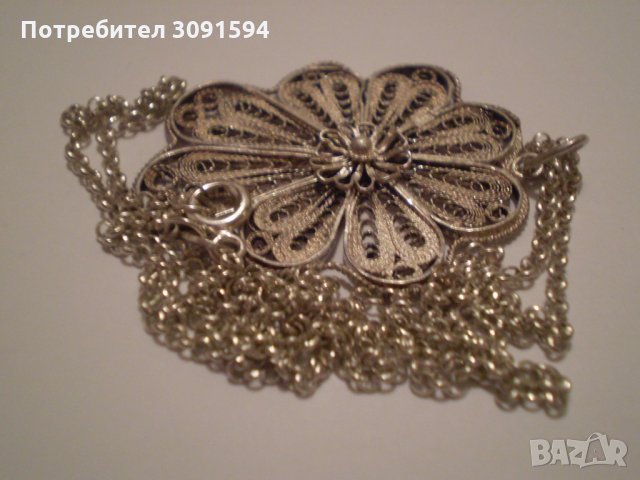 Старинен  медальон - филигран със нов синджир, снимка 12 - Антикварни и старинни предмети - 35298350