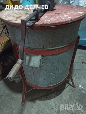 Центрофуга за вадене на пчелен мед четери рамкова, снимка 5 - За пчели - 49552864