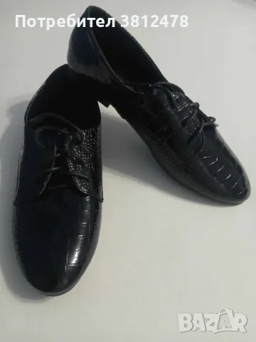 Нови дамски лачени обувки, снимка 2 - Дамски ежедневни обувки - 48645641