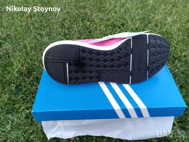 Чисто нови, оригинални маратонки Adidas , снимка 2 - Маратонки - 51048882