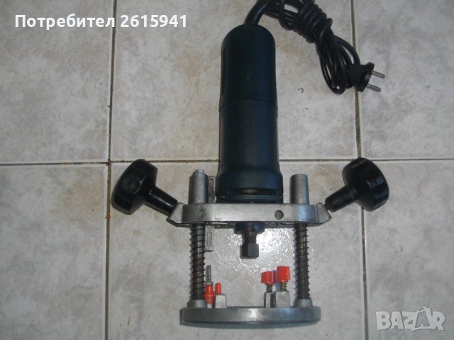 Професионална-ECHI R1-Немска Оберфреза-ОТЛИЧНА-ф6мм Цанга/650 Вата/Ход 60мм-Почти Нова, снимка 12 - Други инструменти - 40062026