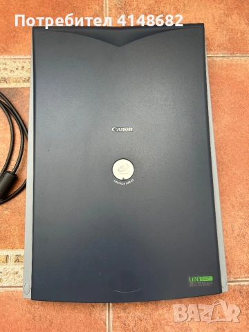 Скенер Canon CanoScan Lide20