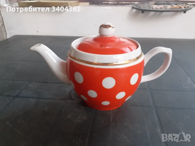 Чайник - руски порцелан с позлата, снимка 2 - Антикварни и старинни предмети - 50918489