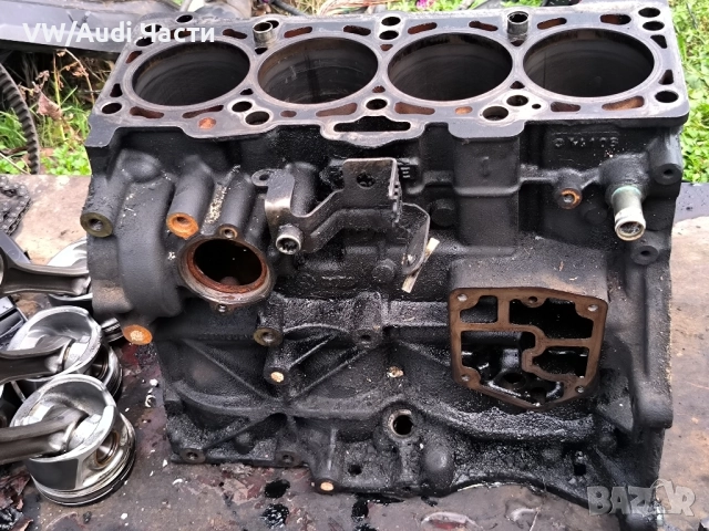 Цилиндров блок за Голф 5 Ауди А3 Пасат Туран 2.0тди VW Golf 5 Audi A3 8P Passat Touran Jetta 2.0TDI, снимка 2 - Части - 52498137
