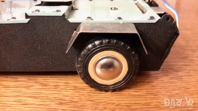 Тенекиено камионче има забележки , снимка 15 - Колекции - 47272228