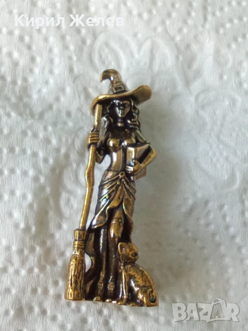 Бронзова фигурка на баба Яга 45052