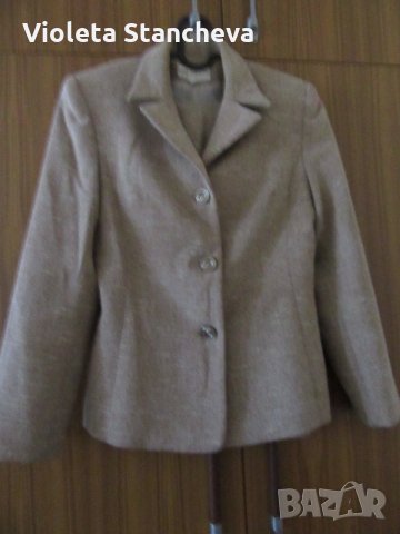 ДАМСКИ КОСТЮМ