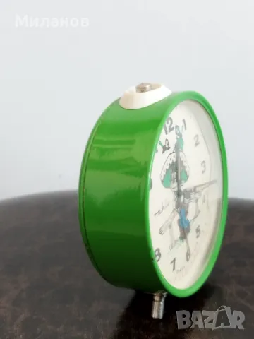 Стар механичен будилник, настолен часовник, снимка 6 - Антикварни и старинни предмети - 49880653