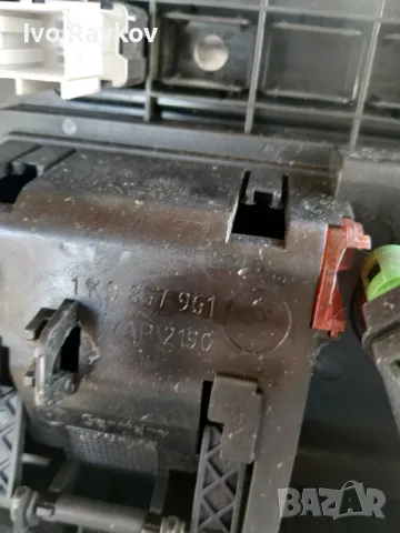 Пепелник - VW Golf 5, 2004-2008. 1К0 857 961, снимка 4 - Части - 47730646