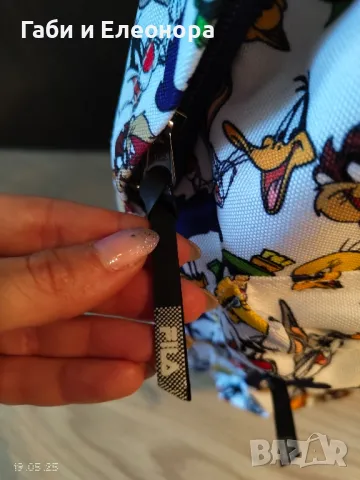 Fila, Раница с щампа Taian Warner Bros, Бял, Жълт, Индиго, снимка 8 - Раници - 50350954