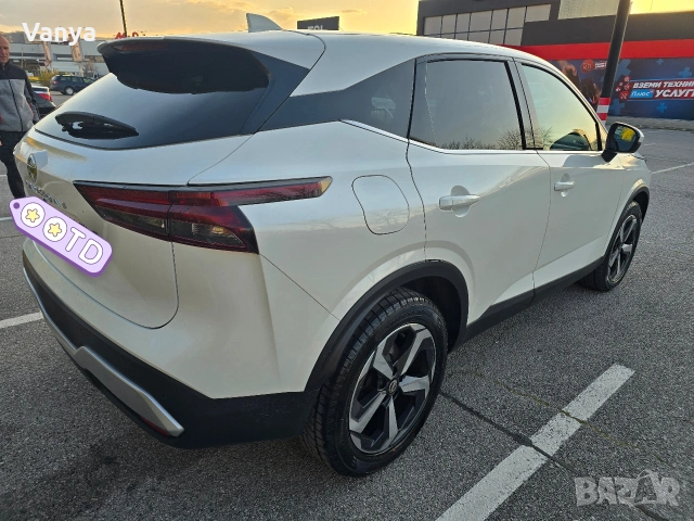 Nissan Qashqai , снимка 14 - Автомобили и джипове - 54031616