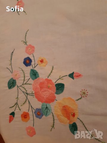 Старинни много голями покривки с апликации и ръчна бродерия-50-60те, снимка 3 - Антикварни и старинни предмети - 33883012