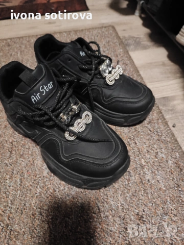 Обувки, снимка 5 - Дамски ежедневни обувки - 54094794