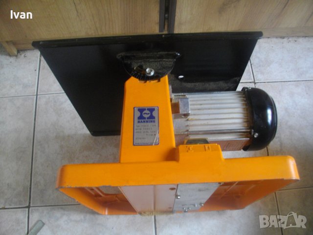 HANNING-700W-3,2А-Настолен Професионален Циркуляр-Промишлен/Индустриален-Ханинг, снимка 5 - Други инструменти - 40488056