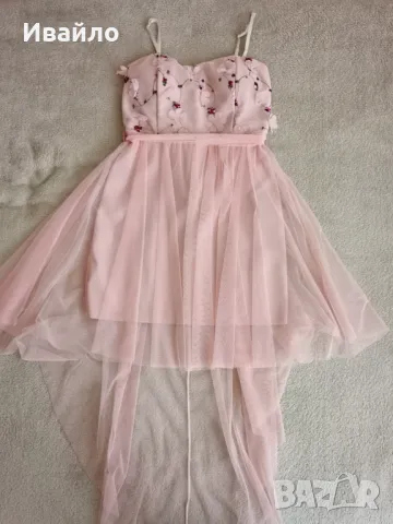 Детска рокля, снимка 2 - Детски рокли и поли - 48491642