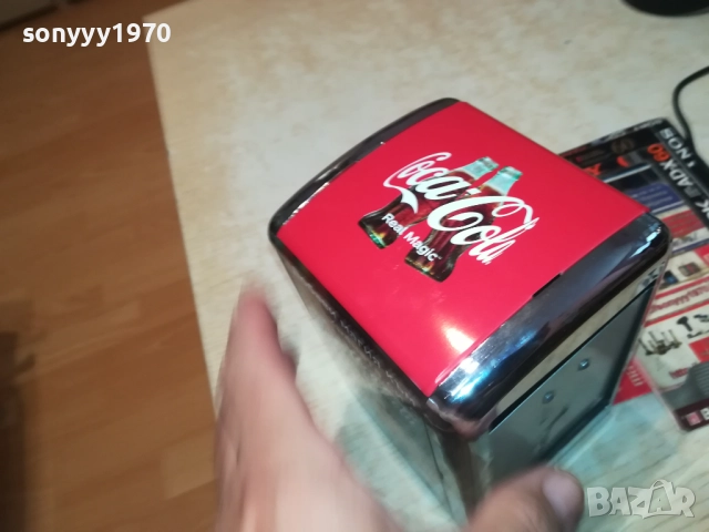 COCA COLA-METAL-ЗА КОЛЕКЦИЯ ДЕКОР САЛФЕТКИ 0510251737, снимка 6 - Колекции - 51953303