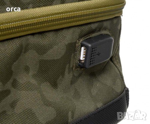 Чанта за шаранджийски такъми - Carp Pro Diamond Tech Bag CPHD1998 32x23x15, снимка 2 - Такъми - 31814541