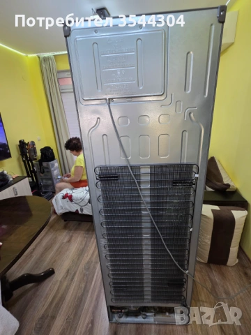 Хладилник с долна камера, снимка 3 - Хладилници - 53234404