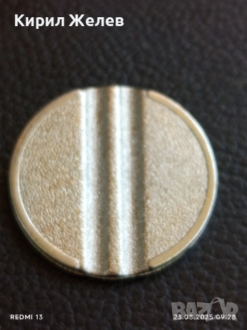 Два жетона токен за аркадни игри, билярд други за КОЛЕКЦИЯ ДЕКОРАЦИЯ 50037, снимка 4 - Колекции - 51461182