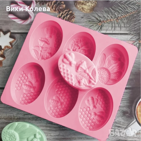 Силиконова форма за печене и изработка на сапун – пчели и пчелни пити