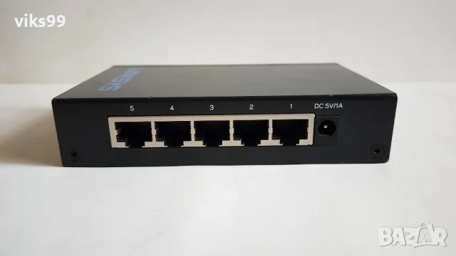 Гигабитови Суичове Linksys и D-Link, снимка 6 - Суичове - 42837802