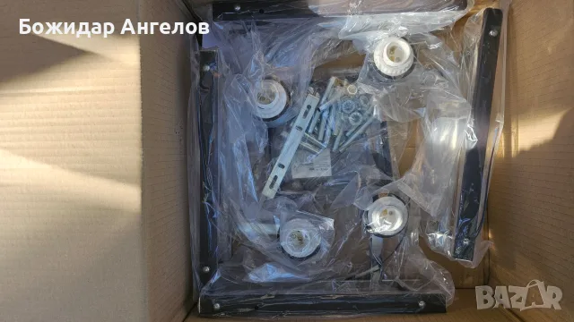 Полилей стъклен, снимка 3 - Лампи за таван - 55963775