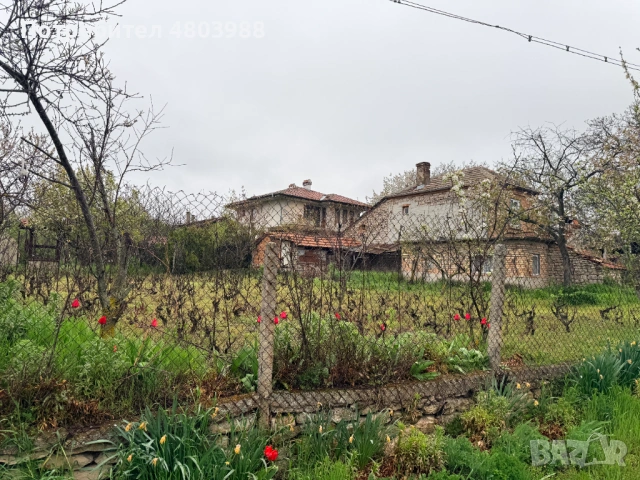 Продавам къща с.Здравец, снимка 5 - Къщи - 54270233
