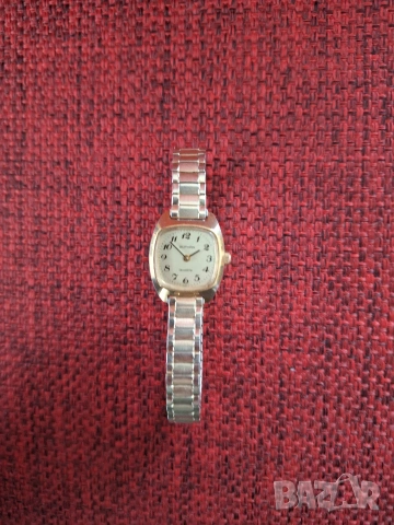 Позлатен дамки винтидж часовник GÜTHRA, снимка 7 - Дамски - 54014439