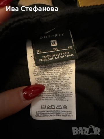 Нов спортен 100% оригинален дамски черен панталон долнище Nike nike Найк . , снимка 3 - Спортни екипи - 52778051