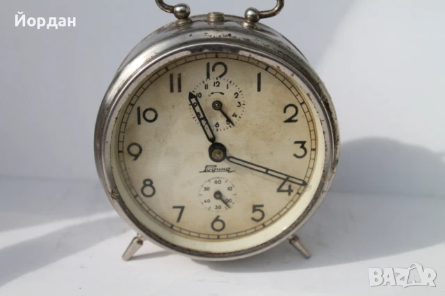 Български часовник ''Родина'', снимка 2 - Други ценни предмети - 50448171