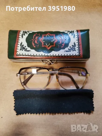 Ретро калъф за очила +очила